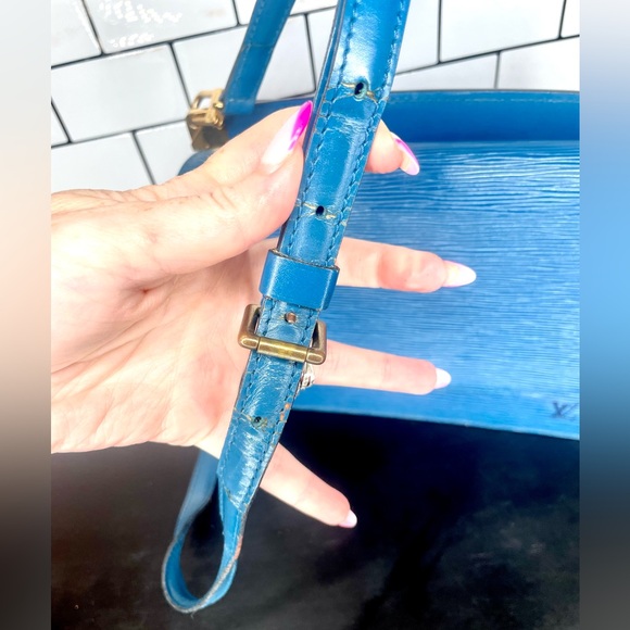 Authentic Vintage LOUIS VUITTON Epi Grenelle Toledo - Picture 14 of 14